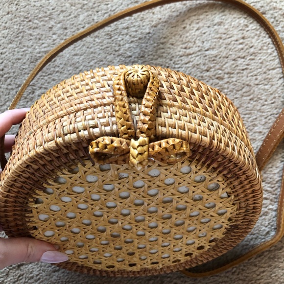 T.J.Maxx rattan crossbody bag - Picture 2 of 6